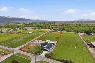 3663 W Pioneer Rd, Marriott-Slaterville City, UT 84404 - Photo 3