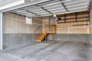 272 E Kirsten Ln, North Salt Lake, UT 84054 - Photo 25