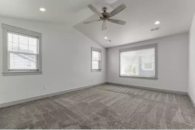 272 E Kirsten Ln, North Salt Lake, UT 84054 - Photo 13