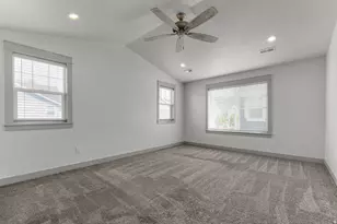 272 E Kirsten Ln, North Salt Lake, UT 84054 - Photo 13