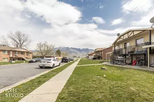 1187 W 4700 S, Riverdale, UT 84405 - Photo 3