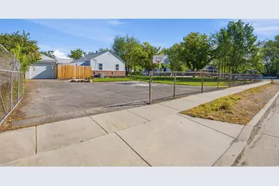 1270 S Stewart St W, Salt Lake City, UT 84104 - Photo 37