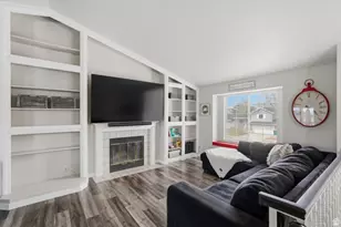 492 W 180 N, Clearfield, UT 84015 - Photo 5