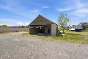 736 S 300 W, Lehi, UT 84043 - Photo 23