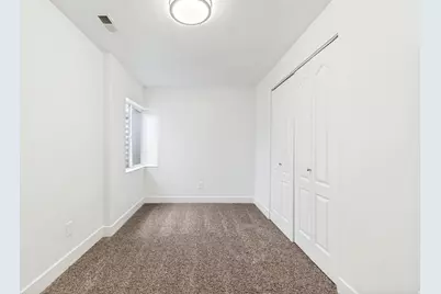 149 E Pear St, Grantsville, UT 84029 - Photo 17