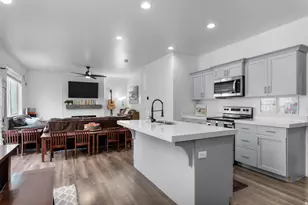437 E 280 N, Vineyard, UT 84059 - Photo 9