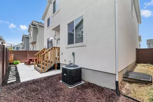 437 E 280 N, Vineyard, UT 84059 - Photo 31