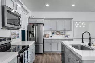 437 E 280 N, Vineyard, UT 84059 - Photo 7
