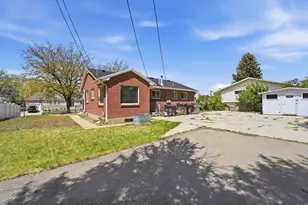 620 N Center St, Lehi, UT 84043 - Photo 27