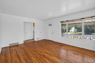 1645 E 2700 S, Salt Lake City, UT 84106 - Photo 5