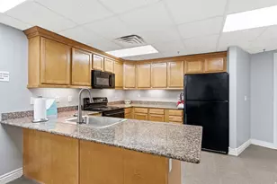 3075 E Kennedy Dr, Salt Lake City, UT 84108 - Photo 33