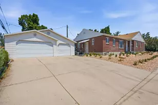1645 E 2700 S, Salt Lake City, UT 84106 - Photo 43