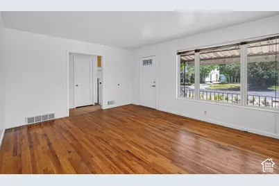1645 E 2700 S, Salt Lake City, UT 84106 - Photo 7