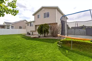 6054 S 1325 E, South Ogden, UT 84405 - Photo 29