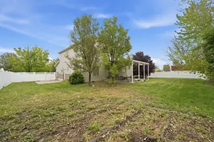 4975 W McGinnis Ln, West Jordan, UT 84081 - Photo 23