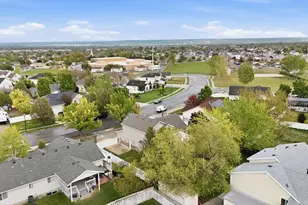 4975 W McGinnis Ln, West Jordan, UT 84081 - Photo 27