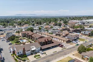 5545 S 2100 W, Roy, UT 84067 - Photo 25