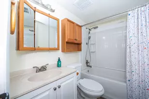 5545 S 2100 W, Roy, UT 84067 - Photo 17