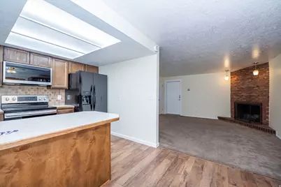 5545 S 2100 W #5, Roy, UT 84067 - Photo 9