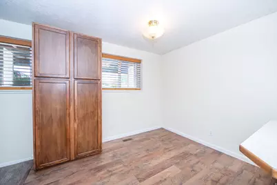 5545 S 2100 W #5, Roy, UT 84067 - Photo 15