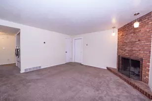 5545 S 2100 W, Roy, UT 84067 - Photo 7
