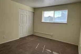 5545 S 2100 W, Roy, UT 84067 - Photo 17