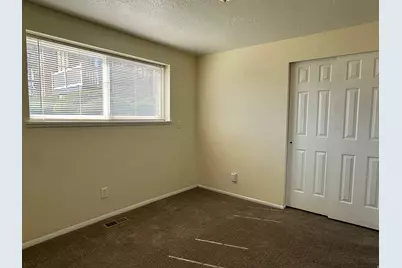5545 S 2100 W #5, Roy, UT 84067 - Photo 19