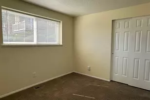 5545 S 2100 W, Roy, UT 84067 - Photo 19