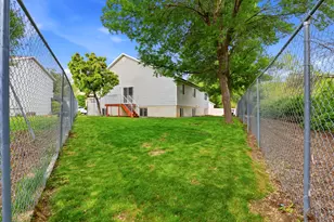 755 S 410 W, Ogden, UT 84404 - Photo 35
