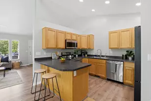 755 S 410 W, Ogden, UT 84404 - Photo 11