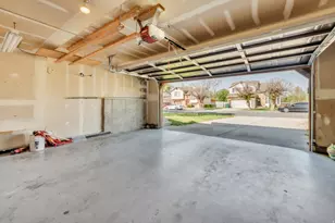 1052 N 1000 E, Layton, UT 84040 - Photo 43