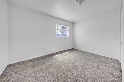 1052 N 1000 E, Layton, UT 84040 - Photo 35