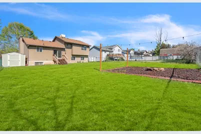 1052 N 1000 E, Layton, UT 84040 - Photo 43
