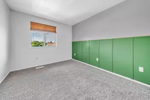 1052 N 1000 E, Layton, UT 84040 - Photo 25