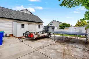 8233 S Creekwood Circle, West Jordan, UT 84088 - Photo 29