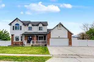 8233 S Creekwood Circle, West Jordan, UT 84088 - Photo 3