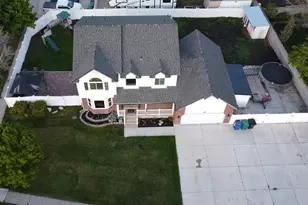 8233 S Creekwood Circle, West Jordan, UT 84088 - Photo 33