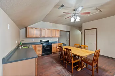 3220 S 2050 W, West Haven, UT 84401 - Photo 17