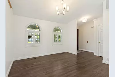 1936 W Guard Ct S, West Jordan, UT 84088 - Photo 3