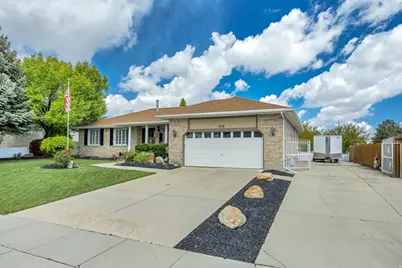 1936 W Guard Ct S, West Jordan, UT 84088 - Photo 13