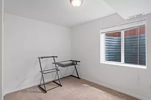 4086 W 6585 S, Taylorsville, UT 84129 - Photo 29