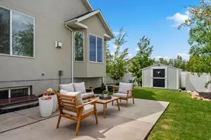 542 E Petersen Pkwy S, South Weber, UT 84405 - Photo 31
