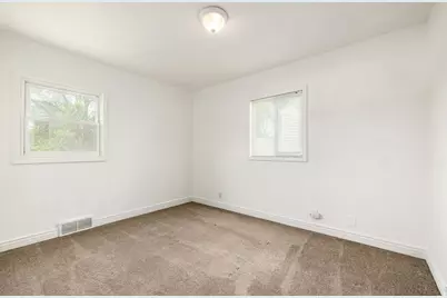 1841 Van Buren Ave E, Ogden, UT 84401 - Photo 7