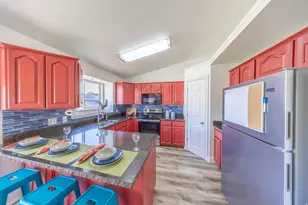 327 W 75 S, Clearfield, UT 84015 - Photo 7