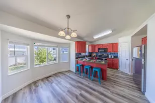 327 W 75 S, Clearfield, UT 84015 - Photo 9