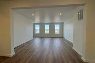 1883 W 1575 N, Layton, UT 84041 - Photo 11