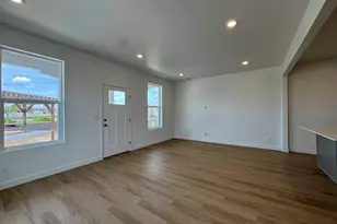 1888 W 1575 N, Layton, UT 84041 - Photo 3
