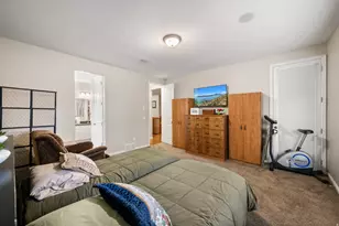 757 S 725 W, Layton, UT 84041 - Photo 21