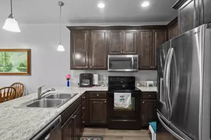 709 N 220 E, Salem, UT 84653 - Photo 5