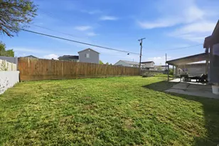 698 E Oquirrh Ave, Tooele, UT 84074 - Photo 19